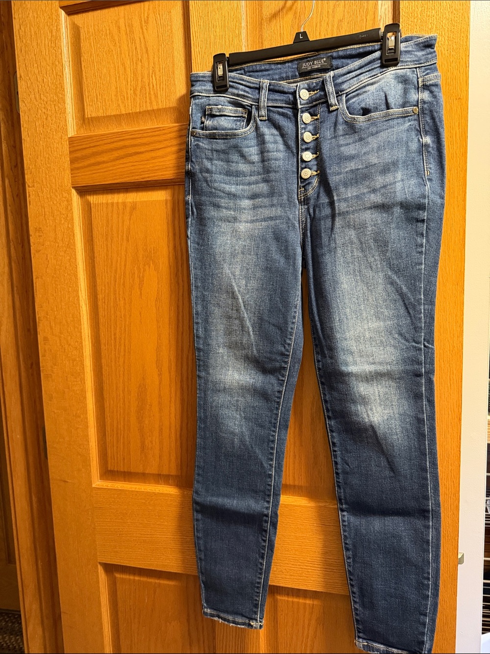 Judy Blue Medium Blue Button-Fly Skinny Jeans